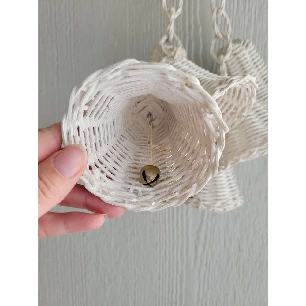N/A vintage wicker